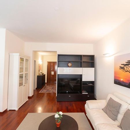 St Peter New And Lightsome Apartment With Balcony ローマ エクステリア 写真